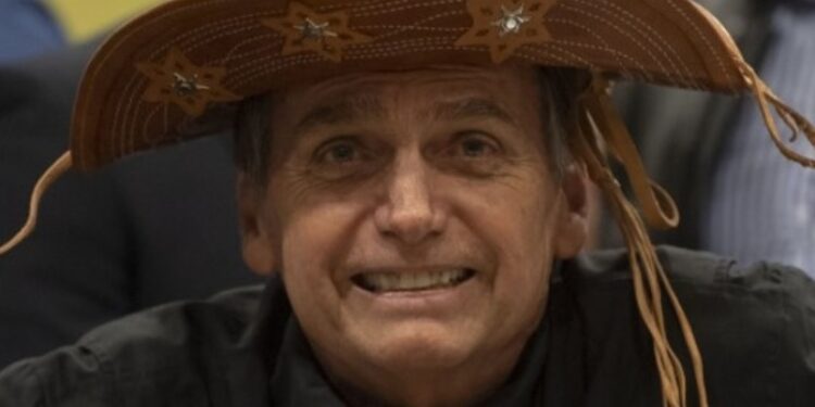 Bolsonaro chama nordestinos de ‘paus de arara’ e é taxado de preconceituoso