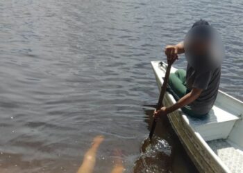 Corpo de adolescente é encontrado por canoeiros em lago, na zona Leste de Manaus