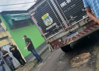 Feminicídio: Após noitada, casal briga e mulher é esfaqueada até a morte por companheiro