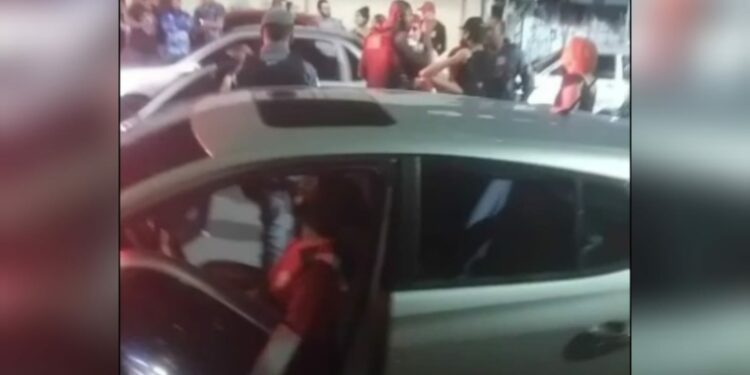 VÍDEO: Sargento da Marinha é morto durante briga em pagode, na Cidade Nova