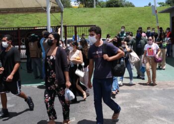 46 mil candidatos disputam as vagas no concurso dos Bombeiros em Manaus: ‘estudando há dois anos’