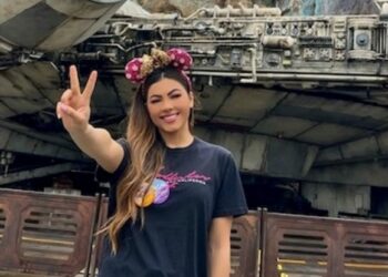 Lua de mel na Disney: vereadores de Parintins rejeitam justificativa de Brena Dianná sobre ausência na Casa