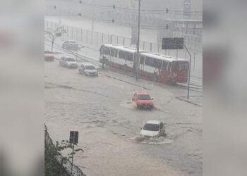 Prefeitura de Manaus alerta população sobre chuva intensa que deve cair na cidade nas próximas horas