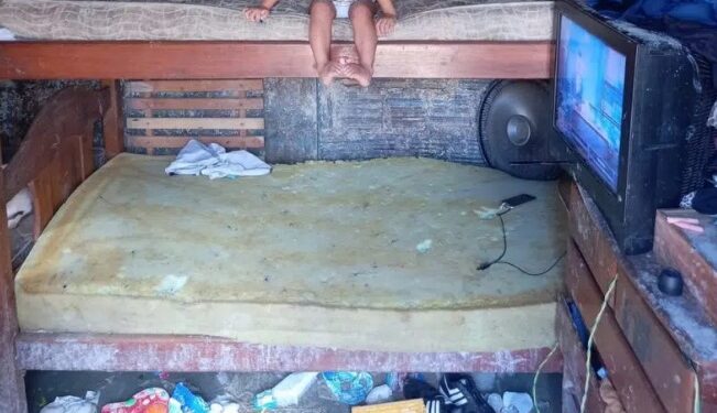 Em Manaus, crianças são resgatadas de ambiente perigoso e uma mulher é detida por maus-tratos