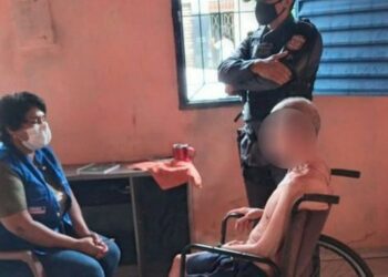 Idoso de 74 anos é resgatado em situação insalubre após passar 11 anos em cárcere privado