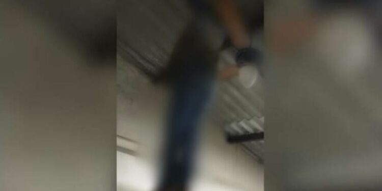 Deus tá vendo: ladrão tenta invadir igreja pelo telhado e morre pendurado pelo pescoço