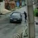 VÍDEO: Jornalista reage a assalto, luta com ladrão e recupera celular, em Manaus