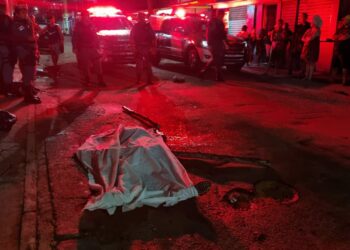 Homem morre ao ter cabeça esmagada a pauladas, na Compensa