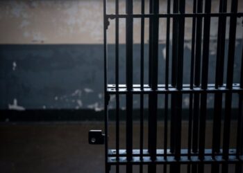 Detento morre de infarto ao receber notícia que havia escapado da pena de morte