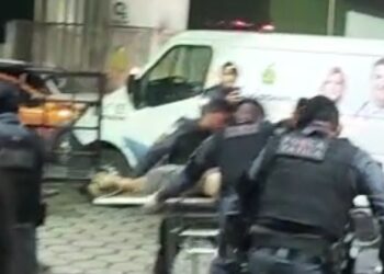 Vítima é salva das mãos do ‘Tribunal do Crime’ pela PM e dois são mortos em Manaus