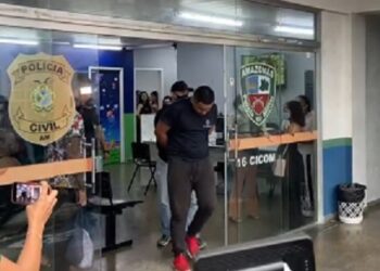 Em Manaus, pedófilo é preso com quase 800 fotos e vídeos de crianças armazenado em celular