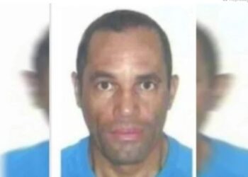 Sargento da PM liga para a políca antes de matar esposa, filhos e se matar