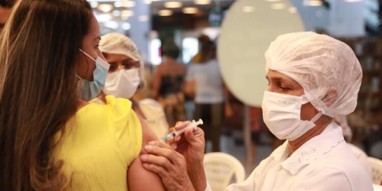 Amazonas já aplicou mais de 6 milhões de doses de vacina contra Covid