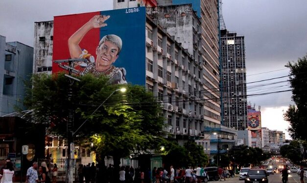 Zezinho Corrêa ganha homenagem em mural na Eduardo Ribeiro