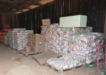 Bebidas sem nota fiscal e cigarros contrabandeados são apreendidos em Humaitá