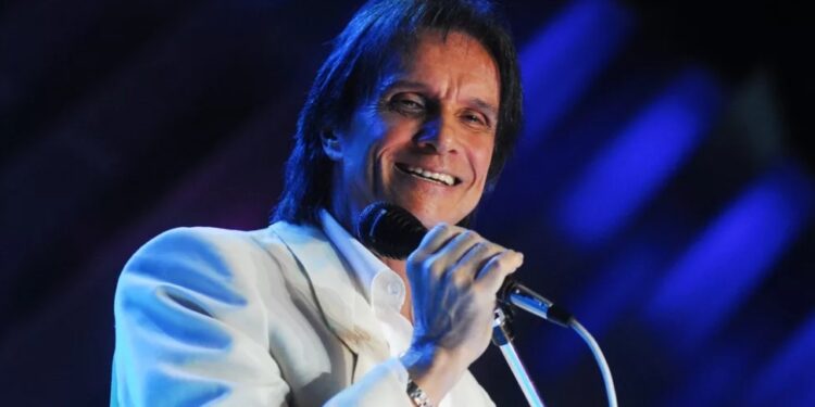 Após 47 anos, Globo dispensa Roberto Carlos e encerra contrato com o rei