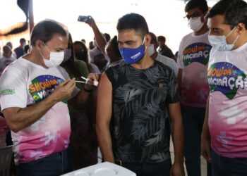 Mais de 3 mil pessoas são vacinadas na campanha em casas de shows em Manaus