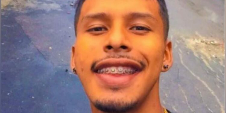 Jovem é assassinado enquanto aguardava frango assar em restaurante no Novo Aleixo