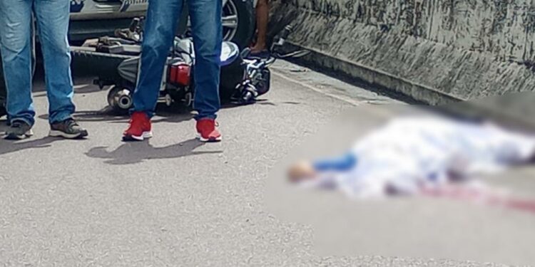 Padeiro empresta moto e morre em grave acidente em viatudo de Manaus