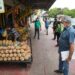 Prefeitura realiza ação para desobstruir calçadas na zona Oeste de Manaus