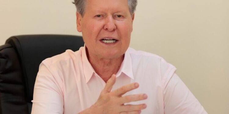 Ações de Arthur Neto no Supremo contra redução do IPI ganham reforço do PROS
