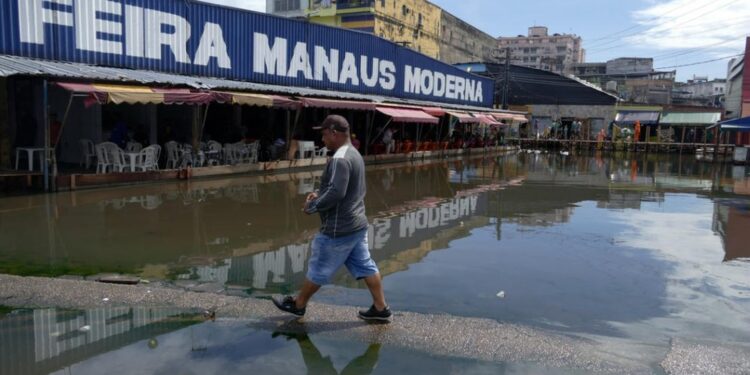 Prefeitura de Manaus inicia plano de contingência para a cheia deste ano