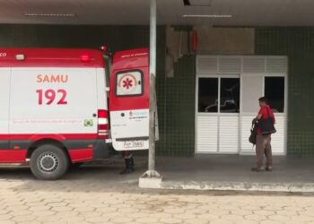 Criminosos invadem comunidade Cidade Alta, atiram contra dois jovens e um deles morreu a caminho do hospital