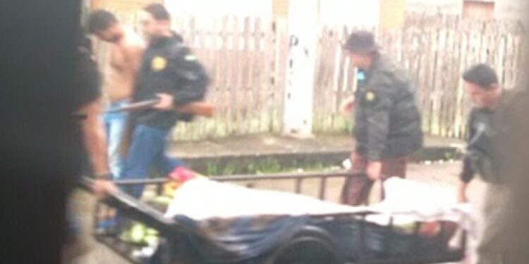 CHACINA: suspeitos de tocaia enfrentam polícia e dois acabam mortos e um preso em Manacapuru