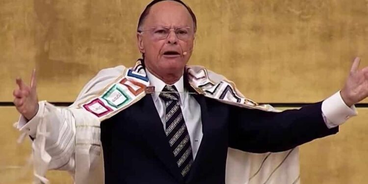 Igreja Universal terá que devolver mais de R$ 200 mil à mulher que comprou ‘cantinho no céu’