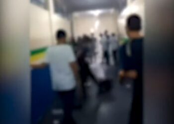 Estudantes promovem ato de vandalismo em escola na Compensa e Seduc identifica os envolvidos