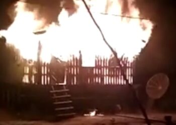 Revoltado com o fim do casamento, homem coloca fogo na casa da ex, em Manacapuru