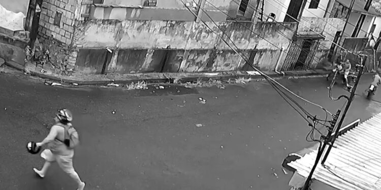 Assista: vídeo mostra vítima de assalto correndo dos tiros em Manaus