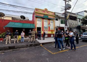 Hotéis do Centro de Manaus são interditados durante operação contra prostituição infantil