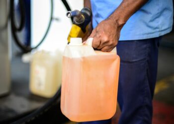 Mais uma vez, Petrobras reajusta preços da gasolina, diesel e gás de cozinha