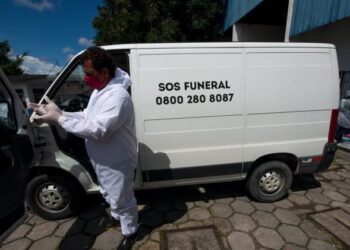 Telefones do SOS Funeral e Disque Denúncia estão inoperantes nesta quarta-feira em Manaus
