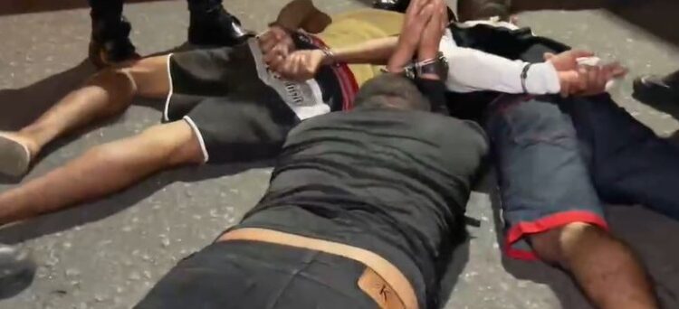 Assalto frustrado: trio é preso quando tentava ‘meter o loko’ na linha 678 na pacata ZL