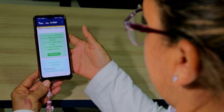 Governo do AM lança aplicativo que permite à população acompanhar consultas e exames agendados