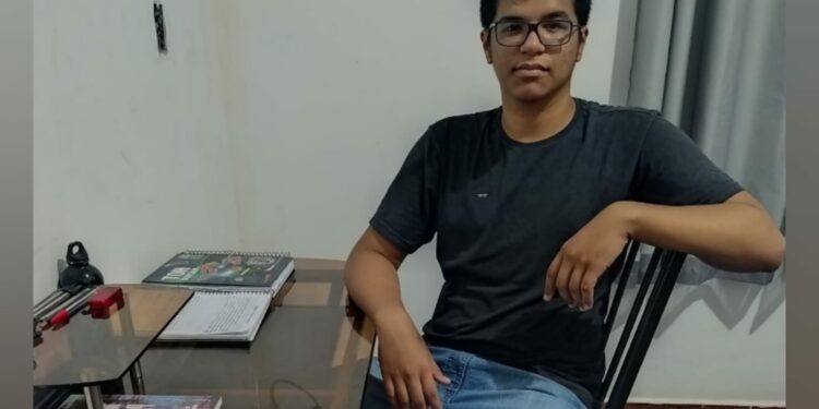 Estudante da rede estadual em Codajás é classificado para etapa nacional do Jovens Embaixadores 2022
