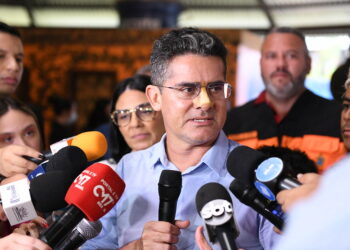 David Almeida reúne peças para dar xeque-mate na velha política do Amazonas