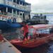 Homem desaparece após cair de balsa durante confusão em embarcação de passeio em Manaus