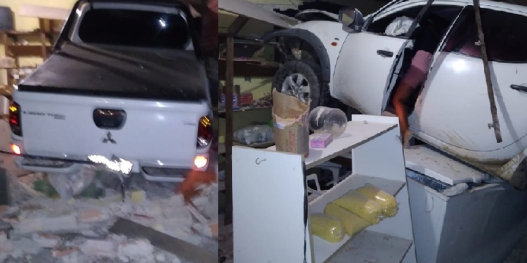Eita! Picape em alta velocidade e descontrolada invade mercadinho no Tarumã