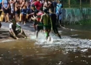 Adolescente morre afogado enquanto nadava com primo em Maués