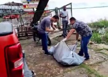 Corpo é encontrado boiando no igarapé do Educandos