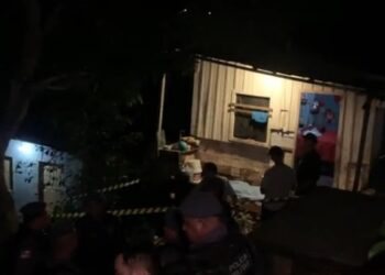 Mãe é brutalmente assassinada na frente das filhas em Manaus