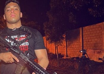 Polícia faz busca a apreensão na casa e gabinete Gabriel Monteiro