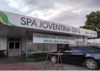 Esposa morre e marido é socorrido após ataque a tiros em Manaus