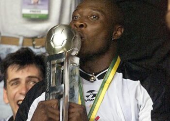 Ídolo do Corinthians, Rincón morre aos 55 anos após acidente de trânsito