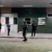 Em Manaus, traficantes trocam tiros com a PM; um foi parar no hospital