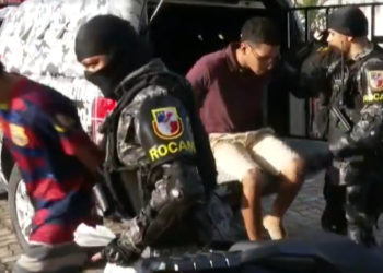 ‘Novinho’ e ‘Pequeno’, seguranças de boca de fumo no Santo Agostinho são presos pela Rocam