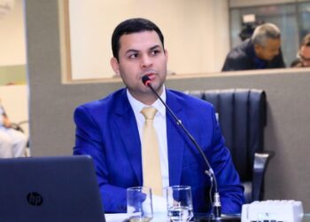 Raio-X da política: PF, denúncia de fraude e reeleição: Saullo Vianna busca votos e alega inocência